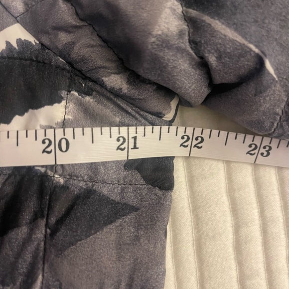 The North Face puffer jacket womens large Thermoball - Picture 5 of 7